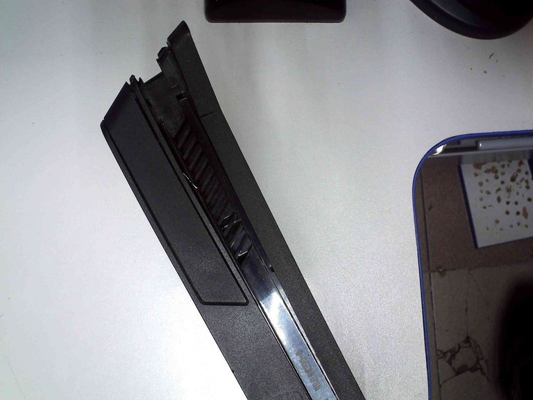 Оголошення  Sony PlayStation 4 Slim 1TB Black Б/У