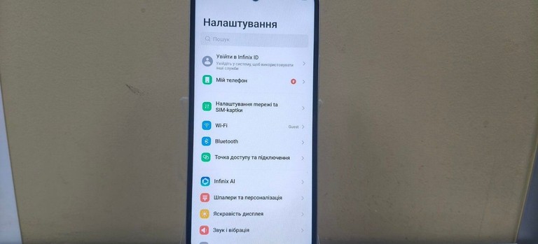 Оголошення Infinix smart 10 4/128gb Б/У