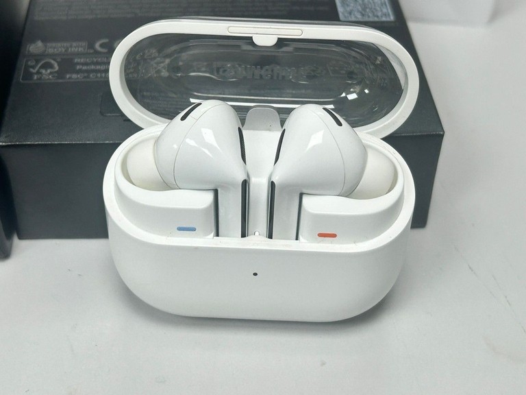 Купити Samsung galaxy buds3 pro Б/У