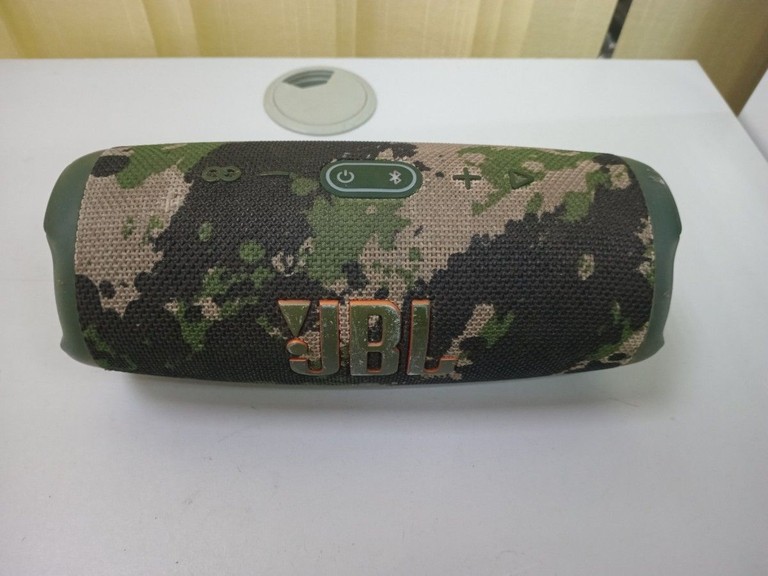 Купити Jbl charge 5 Б/У