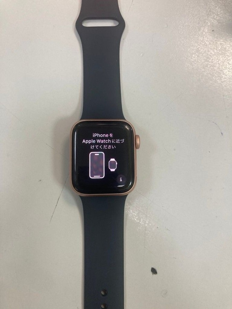 Купити Apple watch se gps 40mm aluminum case Б/У