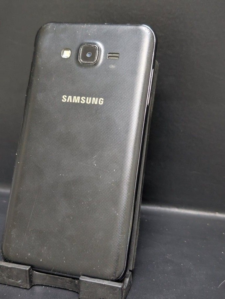 Дешиво Samsung galaxy j7 neo sm-j701f 16gb с ломбарда