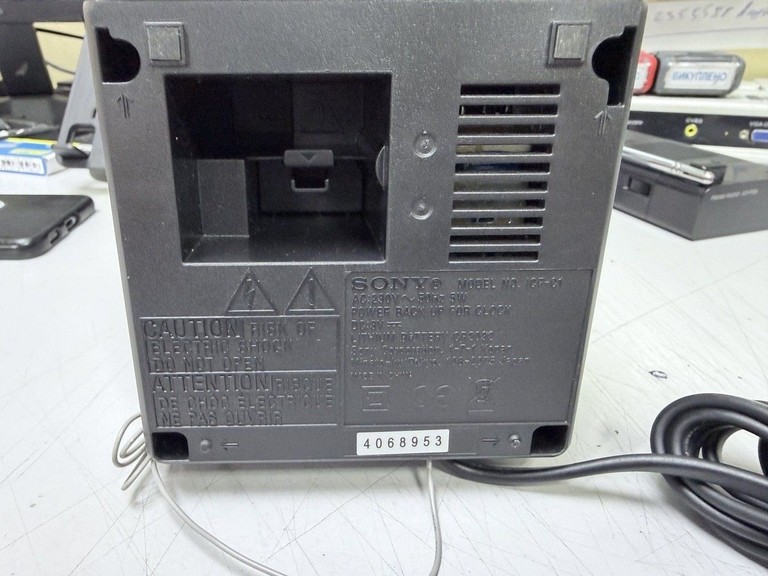 Оголошення Sony ICF-C1 Black Б/У