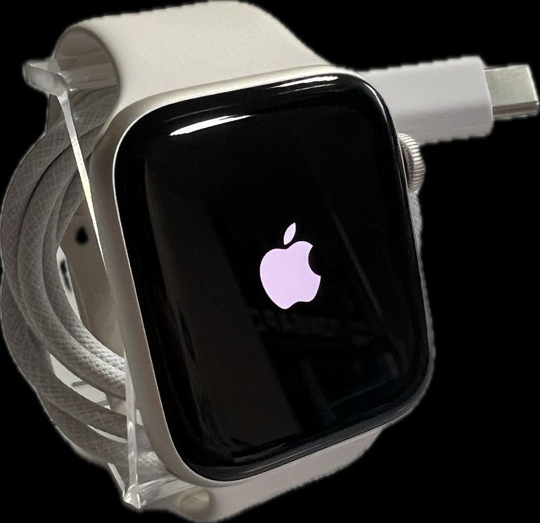 Дешево Apple watch se 3 gps 44mm alu. case з ломбарду