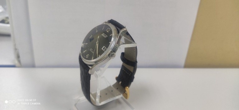 Дешево Tissot t118.410 з ломбарду