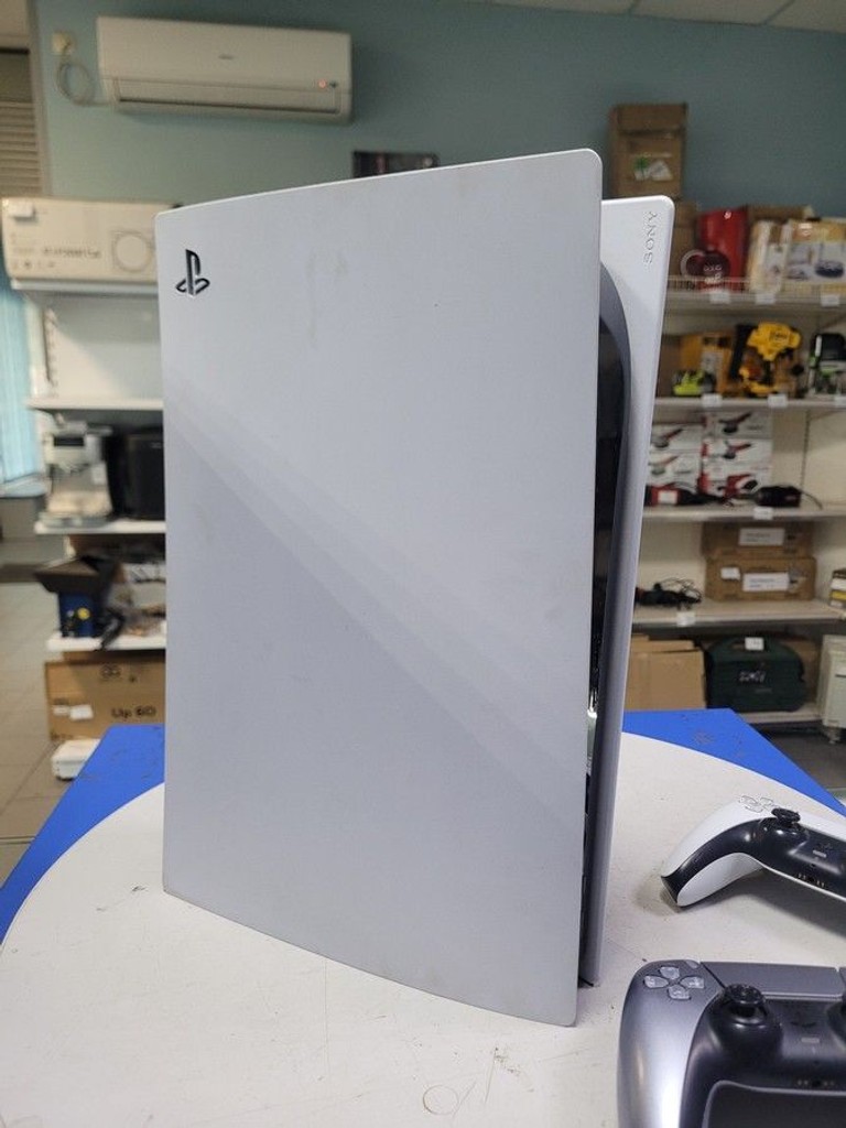 Дешево Sony PlayStation 5 825GB з ломбарду