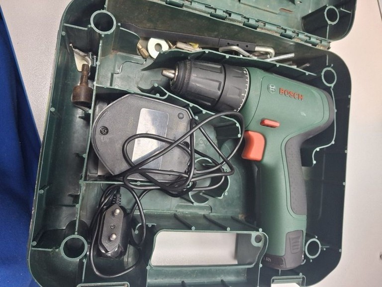Оголошення Bosch easydrill 1200 Б/У