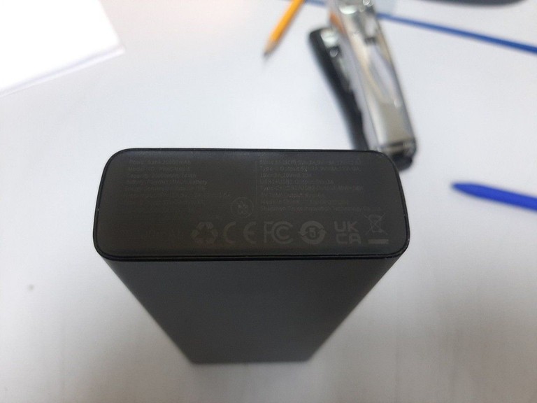 Дешево Baseus adaman metal digital display quick charge power bank 65w 20000mah ppad65-s з ломбарду