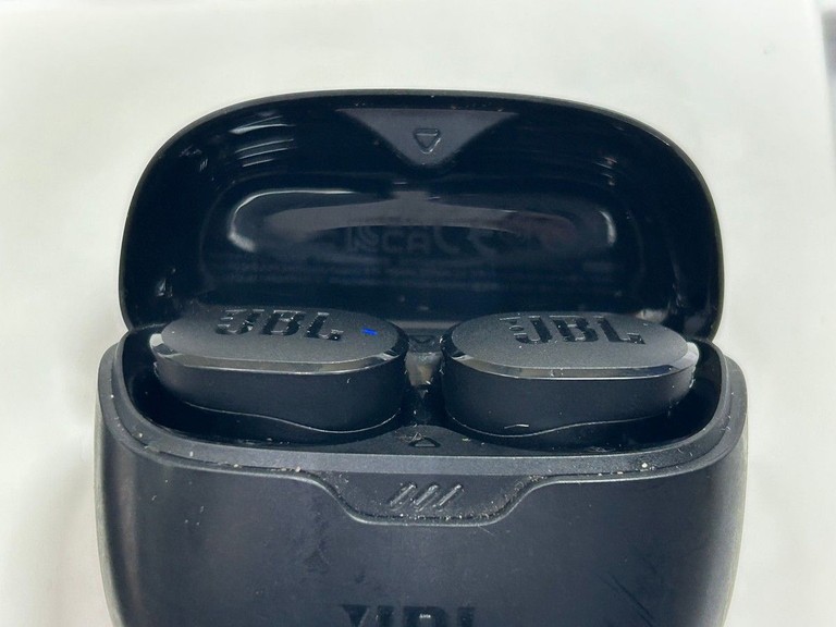 Розпродаж Jbl tune buds, продавець Техноскарб