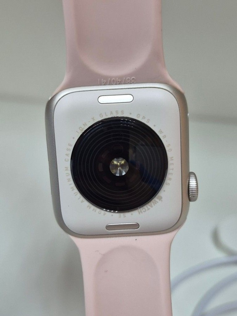 Apple watch se 2 gps 40mm aluminium case Код:01-201152482. Изображение 7