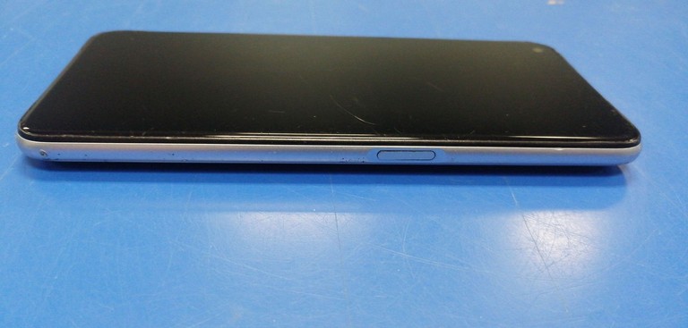 Розпродаж Realme 6 8/128GB White, продавець Техноскарб