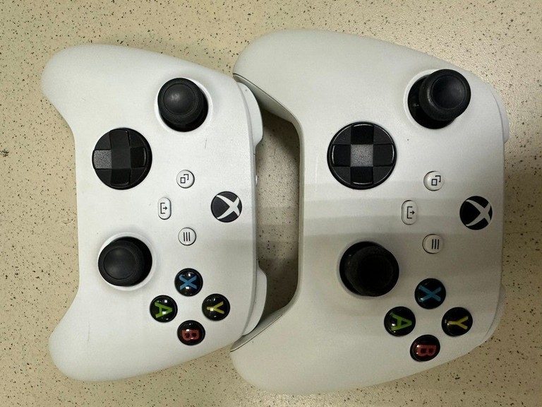 Дешево Microsoft xbox series s 512gb з ломбарду