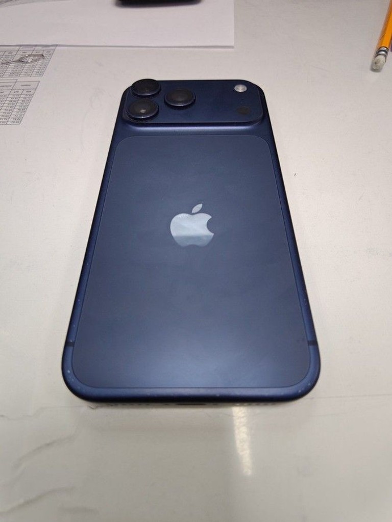 Розпродаж Apple iphone 17 pro max 256gb, продавець Техноскарб