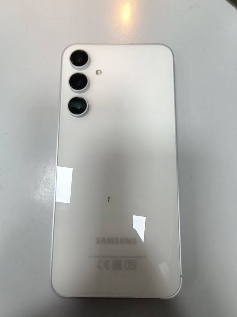 Купить Samsung Galaxy S23 FE SM-S711B 8/256GB Purple Б/У