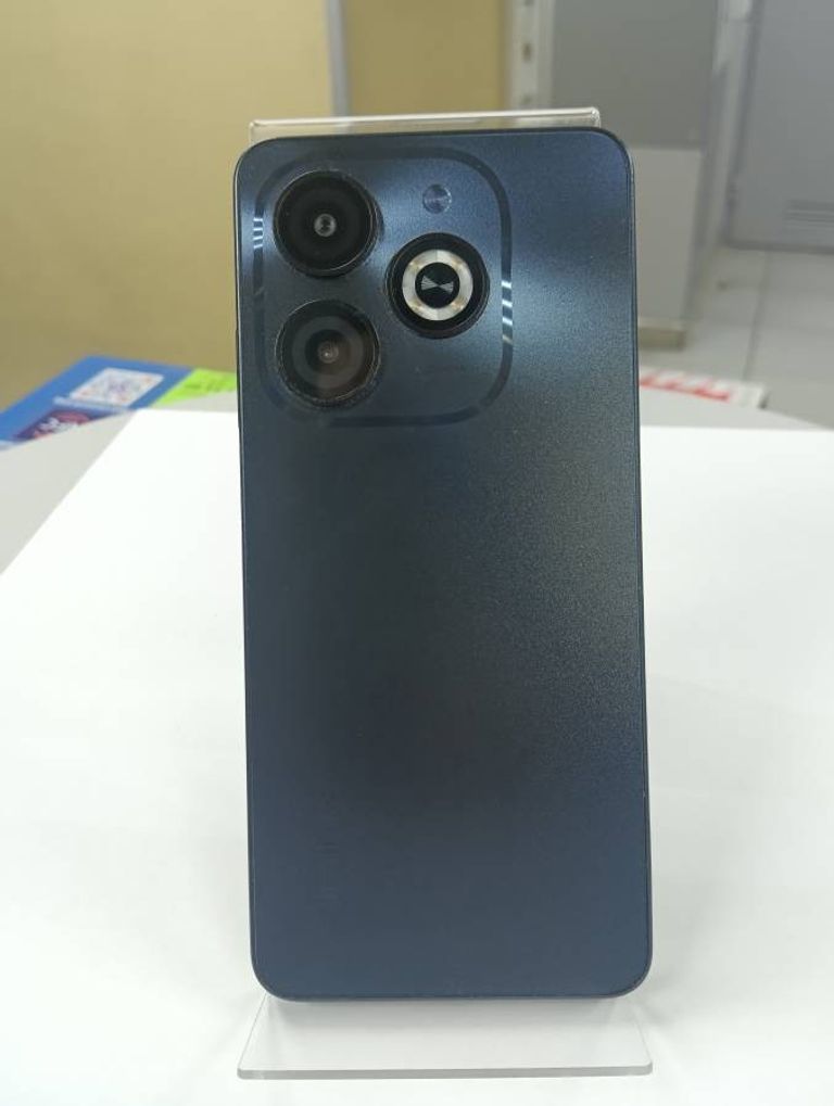 Оголошення Infinix smart 8 4/128gb Б/У