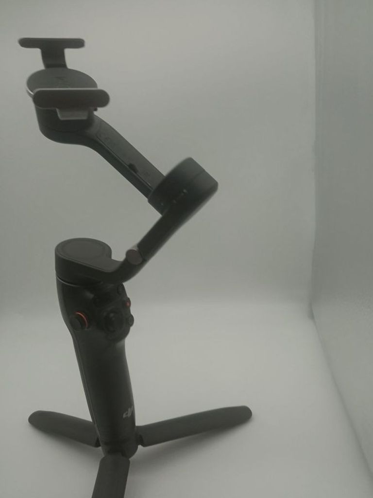 Дешиво Dji osmo mobile 6 с ломбарда