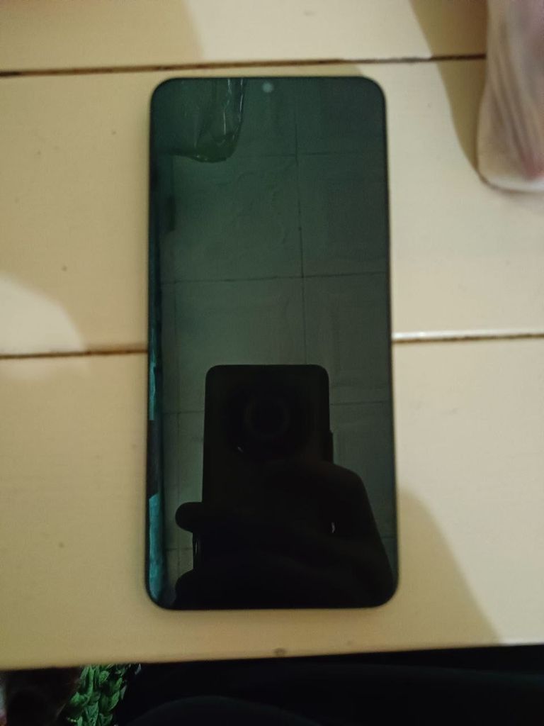 Оголошення Realme c53 Б/У