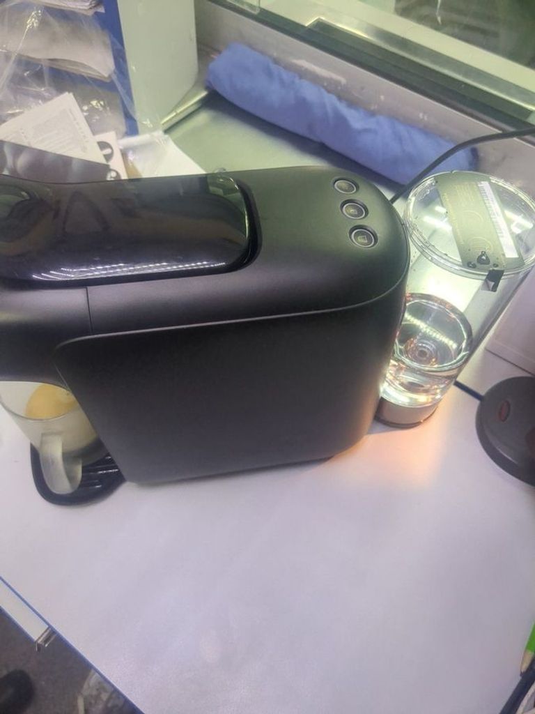 Дешево Philips L'OR BARISTA Sublime LM9012/60 з ломбарду