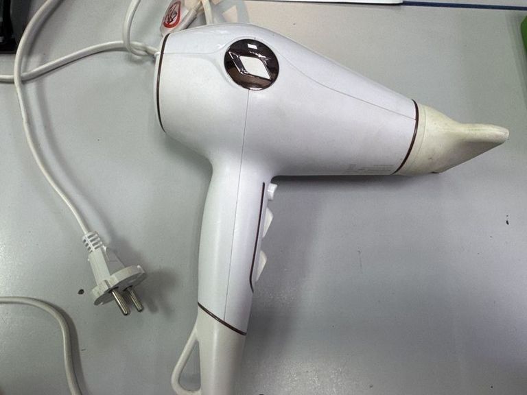 Дешиво Rowenta CV6135F0 с ломбарда