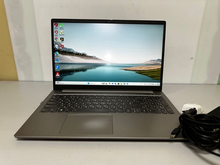 Купить Lenovo єкр. 15,6/ core i5-1135g7 2,4ghz/ ram8gb/ ssd256gb/ iris xe Б/У