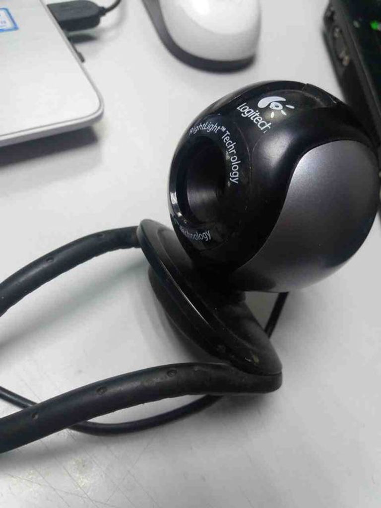 Дешиво Logitech Logitech QuickCam Communicate STX с ломбарда