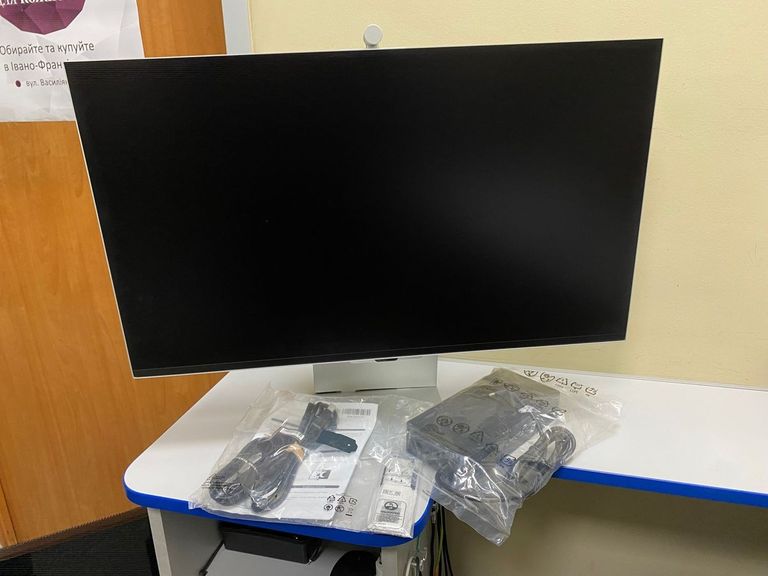 Samsung viewfinity s9 5k Код:01-200750683. Изображение 6