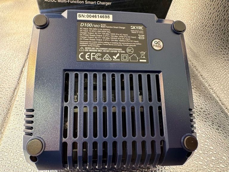 Skyrc d100 neo Код:01-200761285. Изображение 5