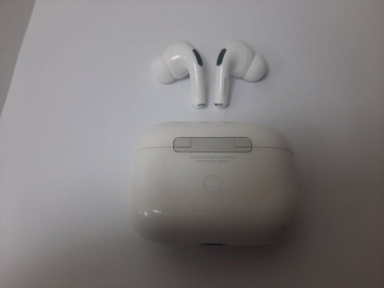 Розпродаж Apple AirPods Pro (MWP22), продавець Техноскарб