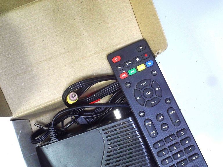 Дешево World vision T644M2 FM з ломбарду