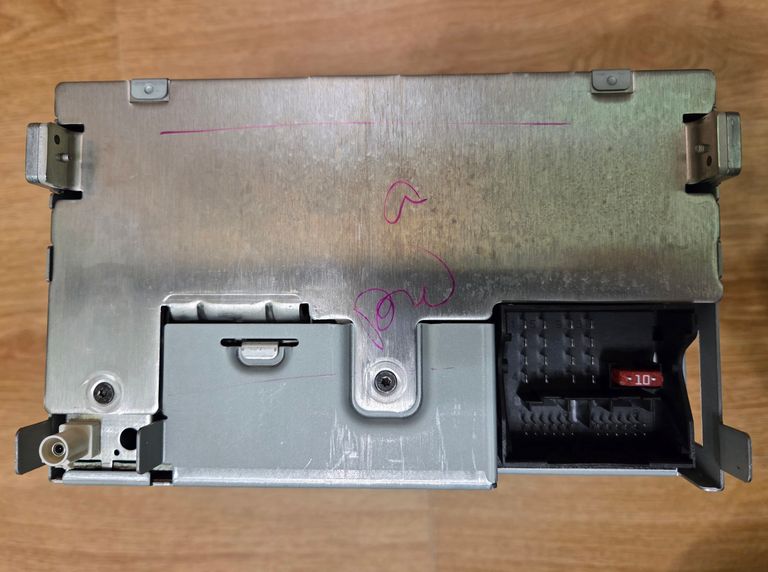 Stream MP3 на Skoda Octavia A5 Код:null. Изображение 5