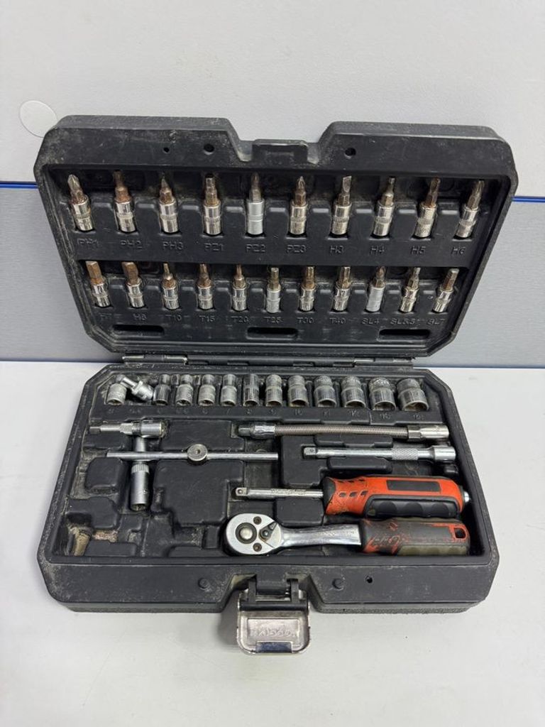 Оголошення Dnipro M 46pcs Б/У