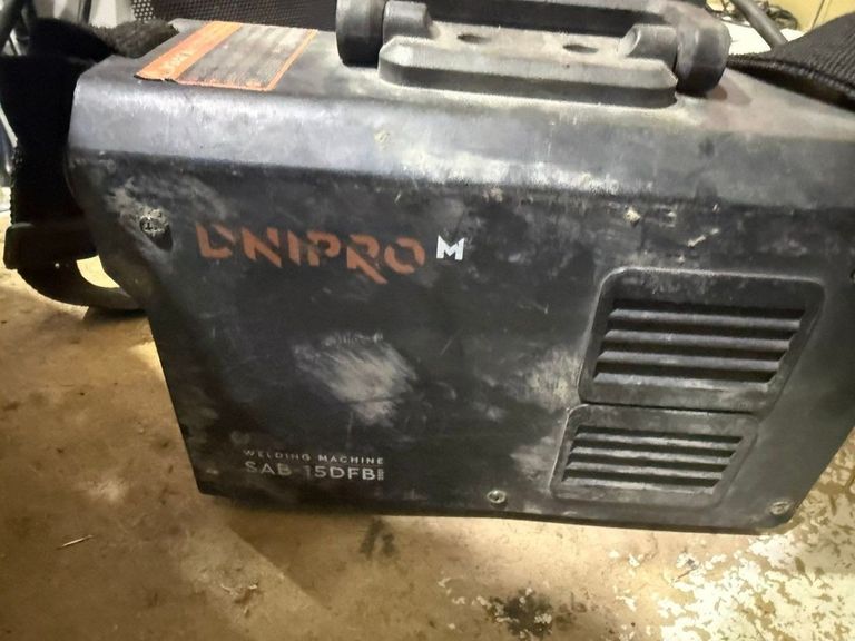 Оголошення Dnipro-M sab-15dfb Б/У