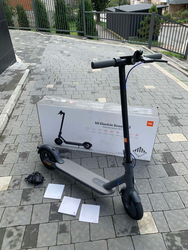 Оголошення Xiaomi Mi Electric Scooter 3 Black Б/У