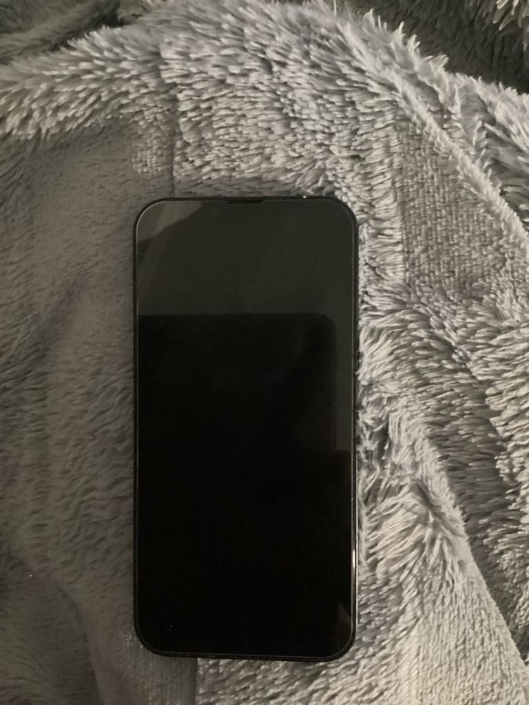 Купити Apple iPhone 13 128GB Midnight (MLPF3) Б/У