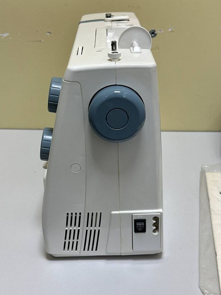 Распродажа Janome Sewist 525S, продавец Техноскарб