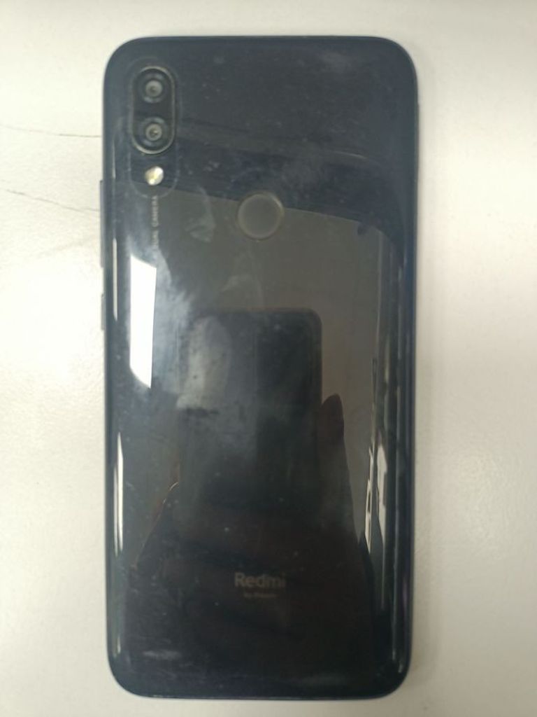 Купити Xiaomi Redmi 7 2/16GB Blue Б/У