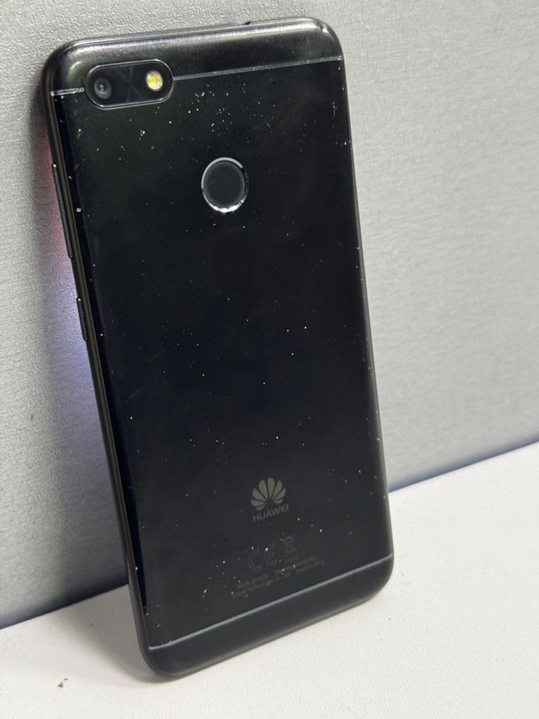 Оголошення Huawei nova lite 2017 2/16gb Б/У