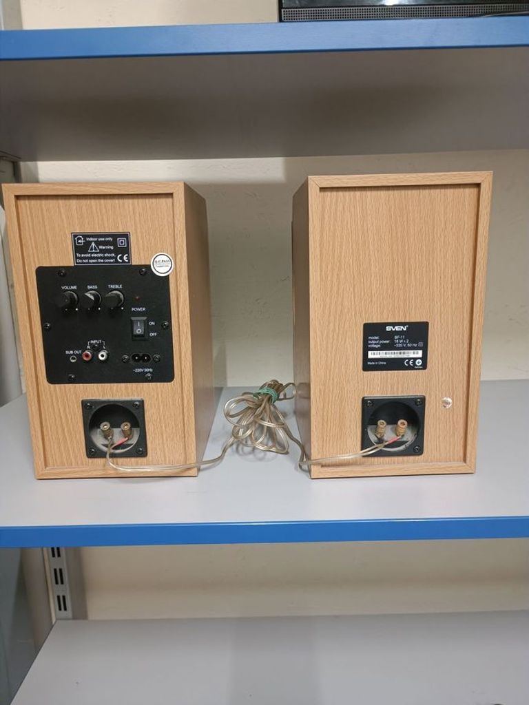 Дешево Sven bf-11 з ломбарду