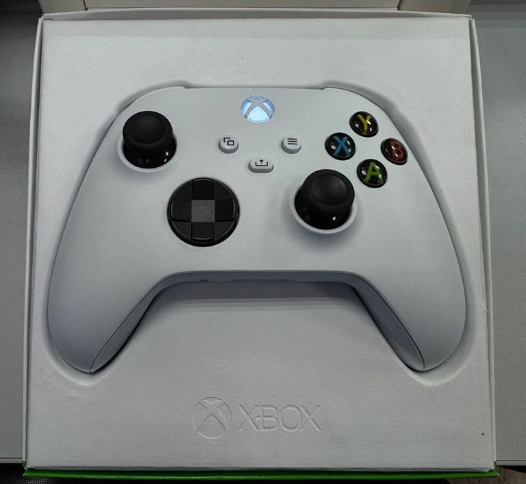 Купить Microsoft xbox series x s wireless controller Б/У