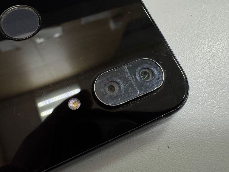 Xiaomi Mi 8 Lite 4/64GB Blue Код:01-200841652. Изображение 8