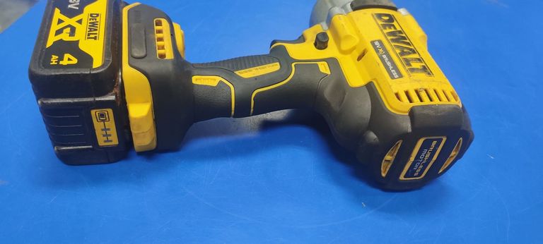 Dewalt DCF900NT Код:01-200852146. Зображення 8
