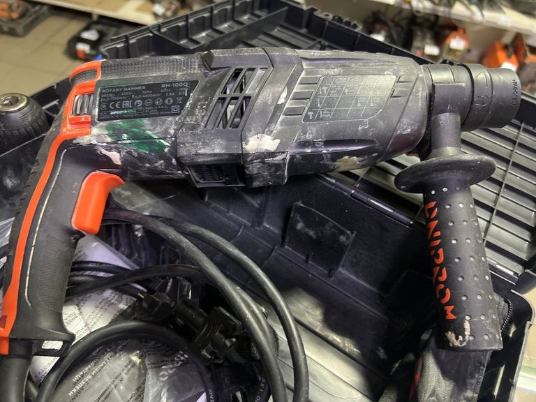 Дешево Dnipro-M rh-100q з ломбарду