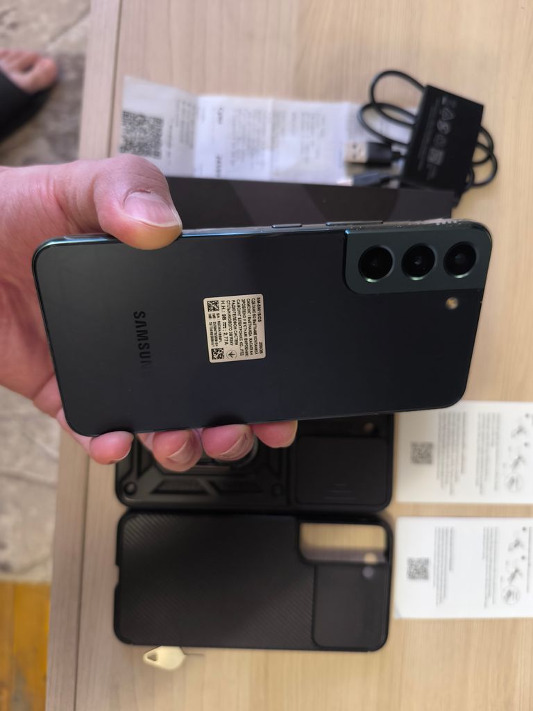 Samsung Galaxy S22 8/256GB Green (SM-S901BZGG) Код:null. Зображення 7