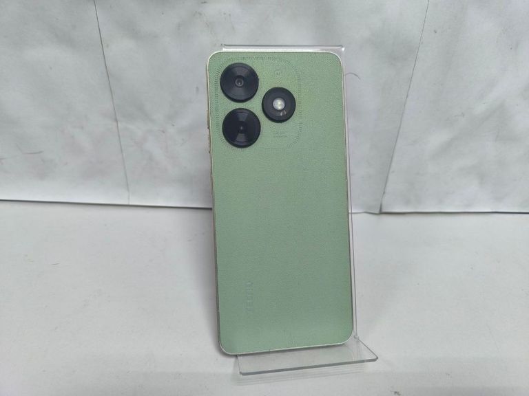 Дешево Tecno spark go 2024 4/128gb з ломбарду