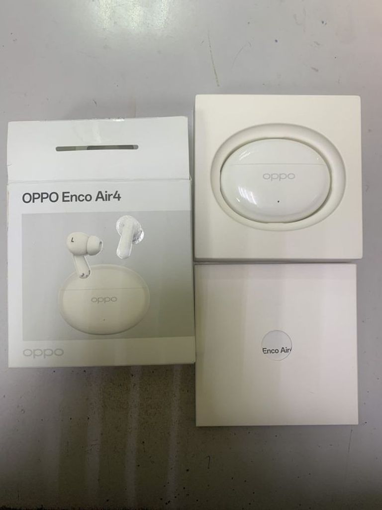 Дешево Oppo enco air4 з ломбарду
