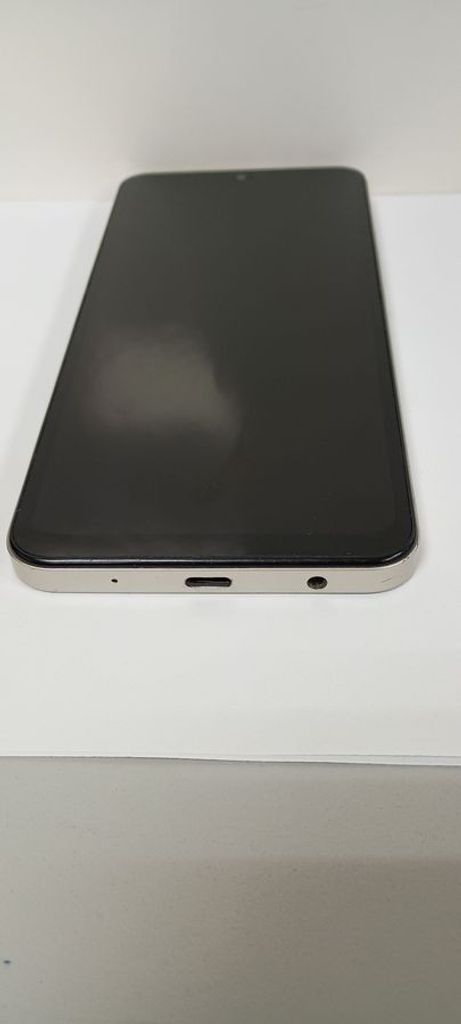 Розпродаж Xiaomi redmi a5 4/128gb, продавець Техноскарб