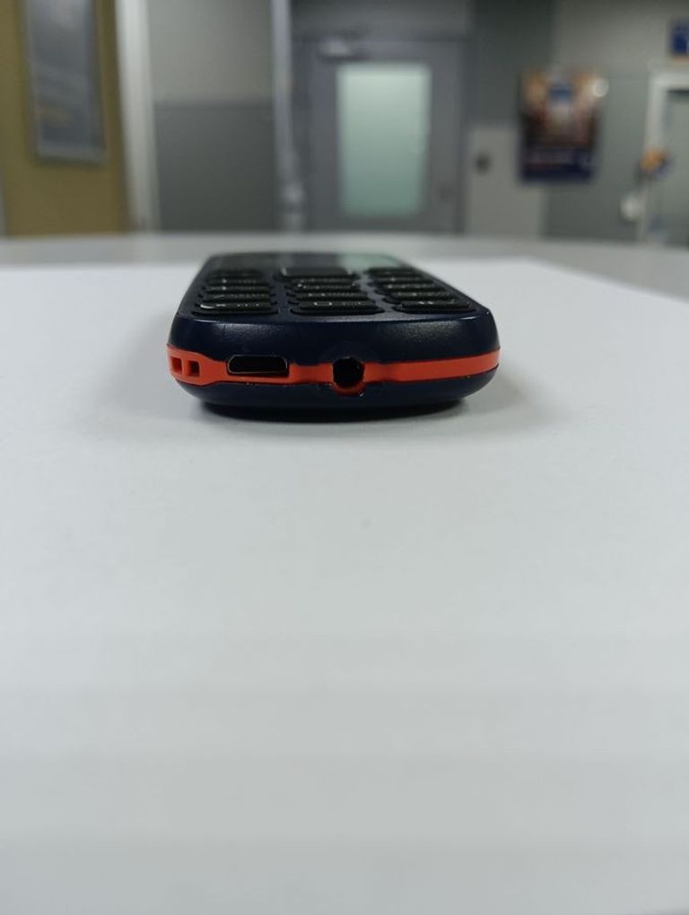 Купити Nomi i1441 Blue Б/У