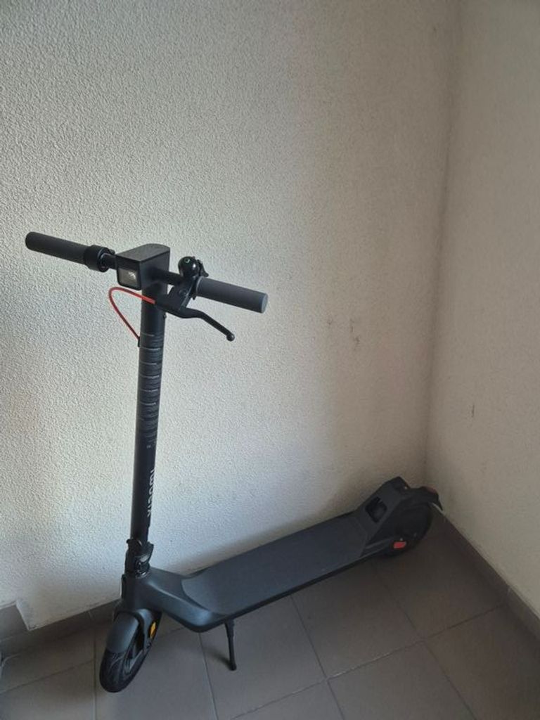 Купити Xiaomi Electric Scooter 4 Lite (2nd Gen) Б/У