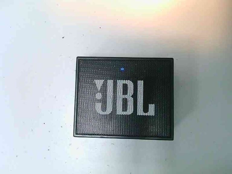 Купить Jbl go Б/У