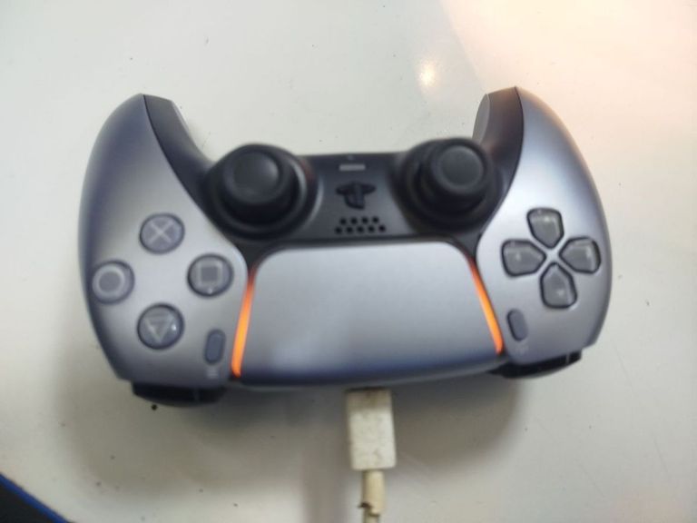 Дешево Sony DualSense Black з ломбарду